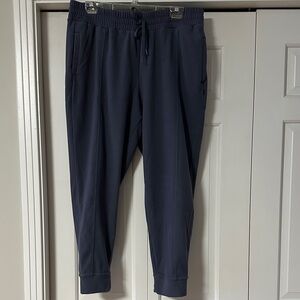 Woman’s Jogger Pants